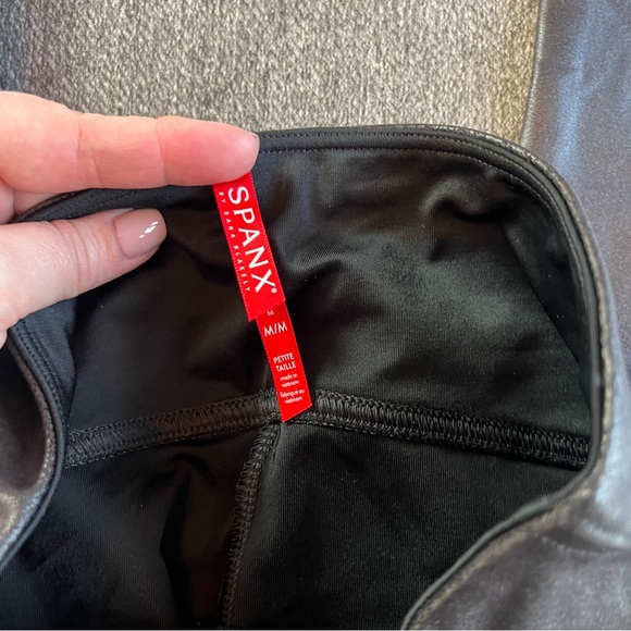 Spanx | Faux Leather Leggings, Size Medium Petite - Picture 4 of 8